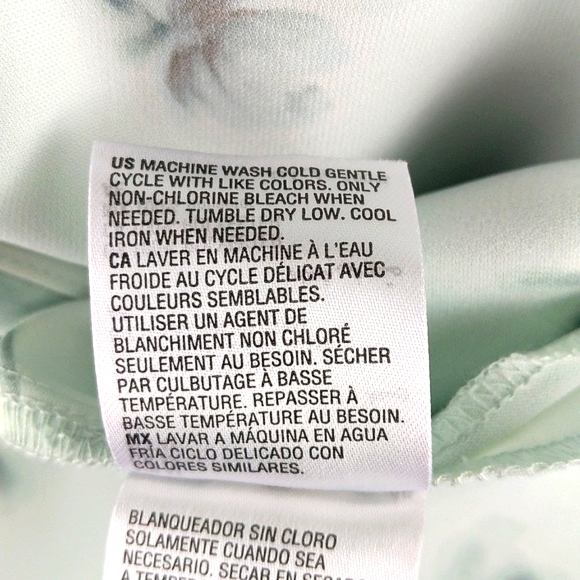 NWT Alfani Seafoam Green Floral Button Down Blouse (Size: Medium) - Picture 14 of 15